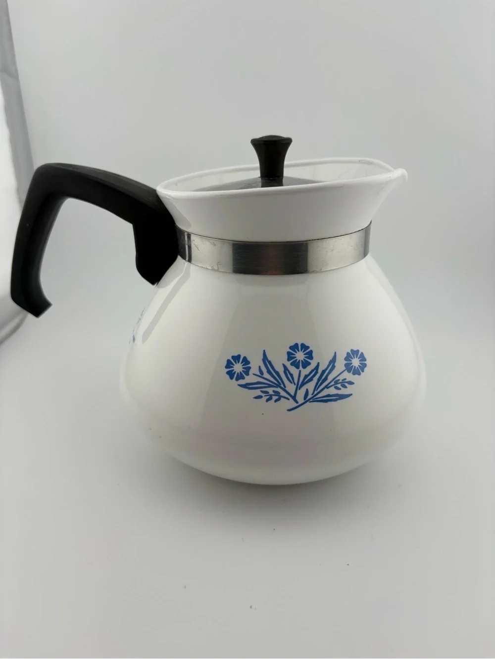 Corning Ware Blue Cornflower 6-Cup Teapot with lid